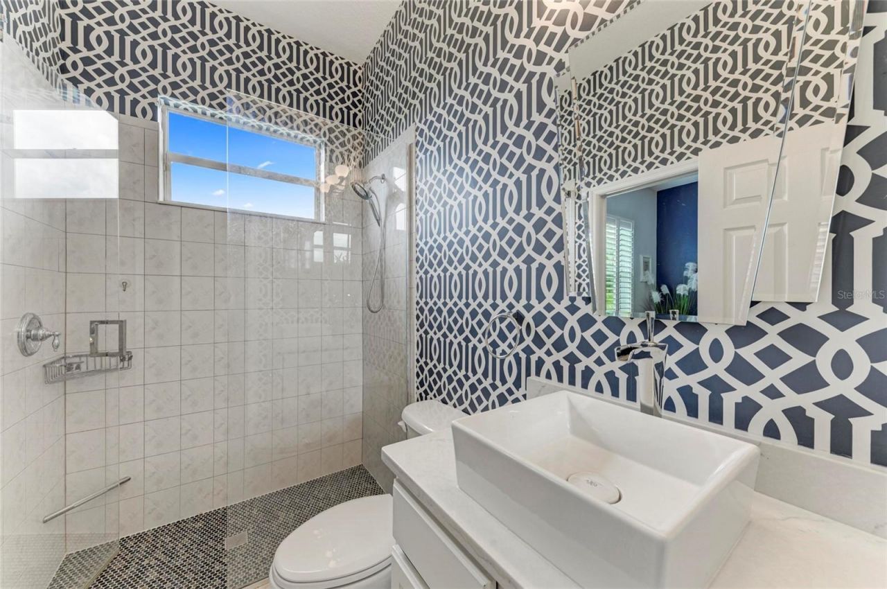 12827 Penguin Drive, Bradenton, FL 34212 Photo