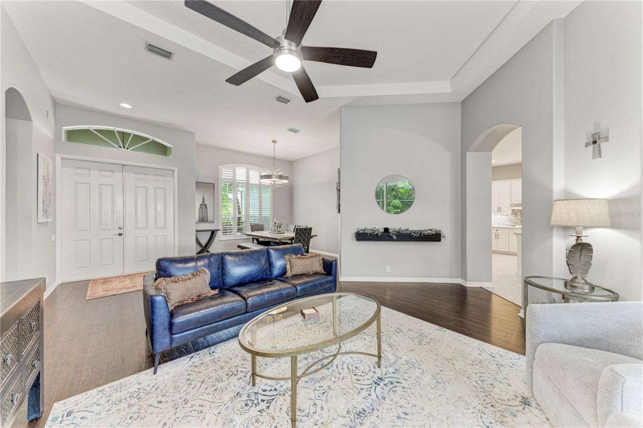 12827 Penguin Drive, Bradenton, FL 34212 Photo