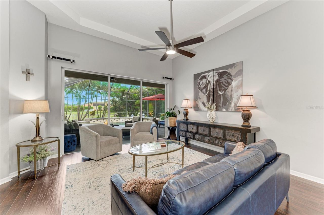 12827 Penguin Drive, Bradenton, FL 34212 Photo