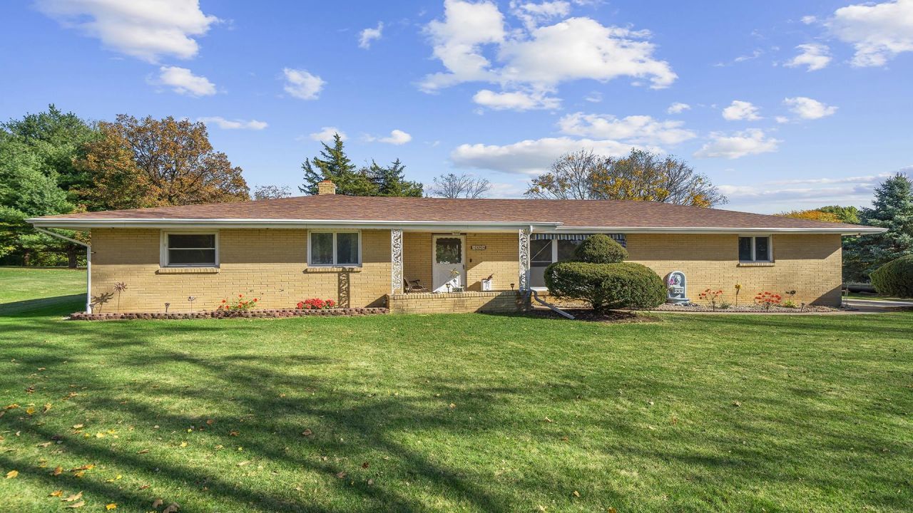 5588 35th Street, ROCKFORD, IL 61109