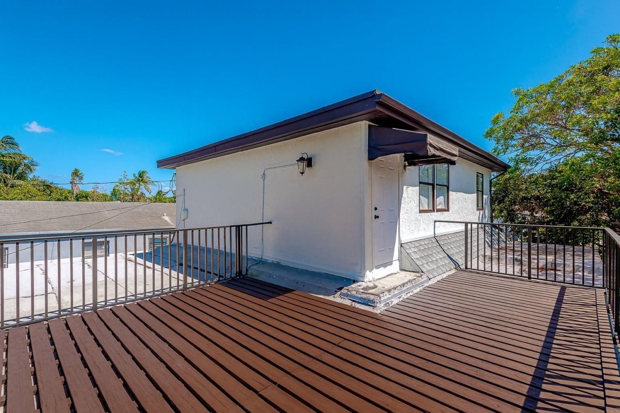 2447 Roosevelt Street, Hollywood, FL 33020 Photo