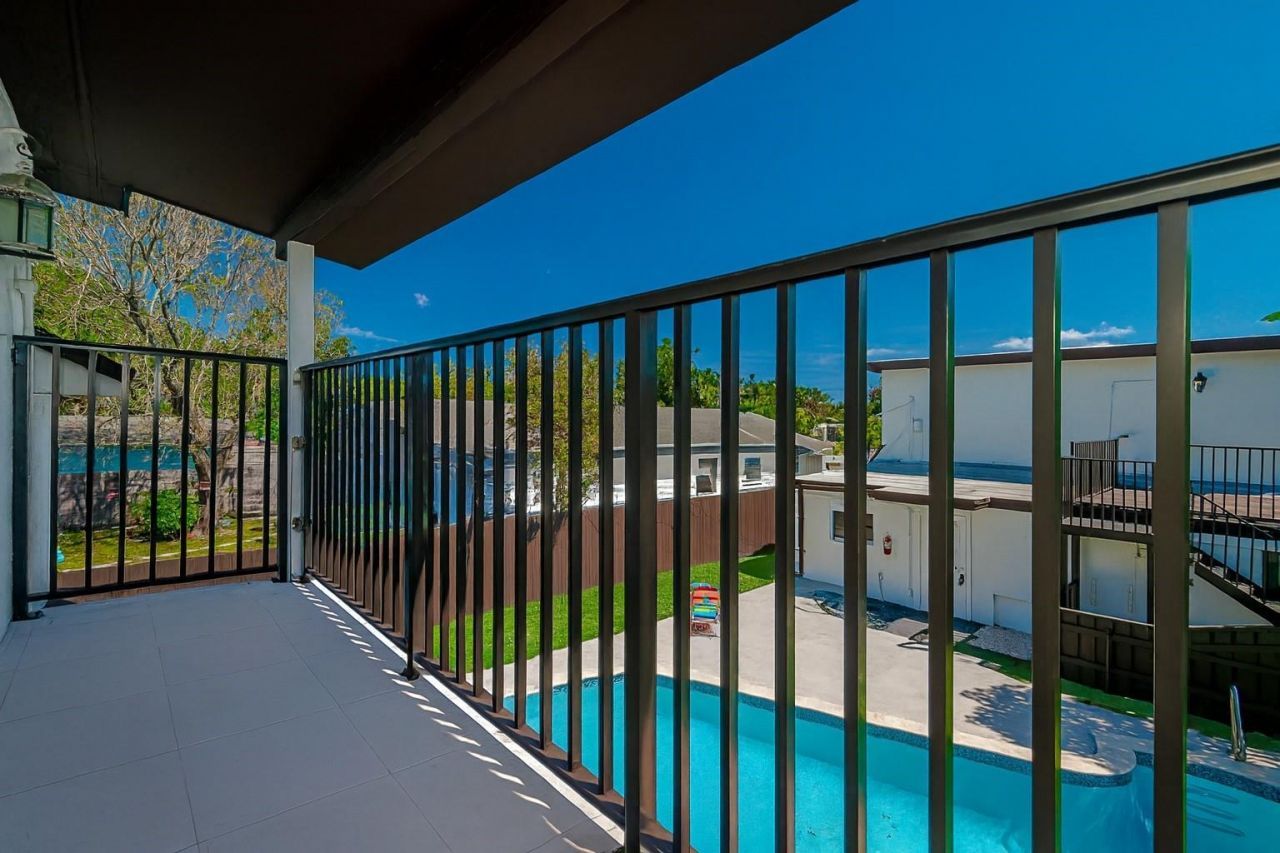 2447 Roosevelt Street, Hollywood, FL 33020 Photo