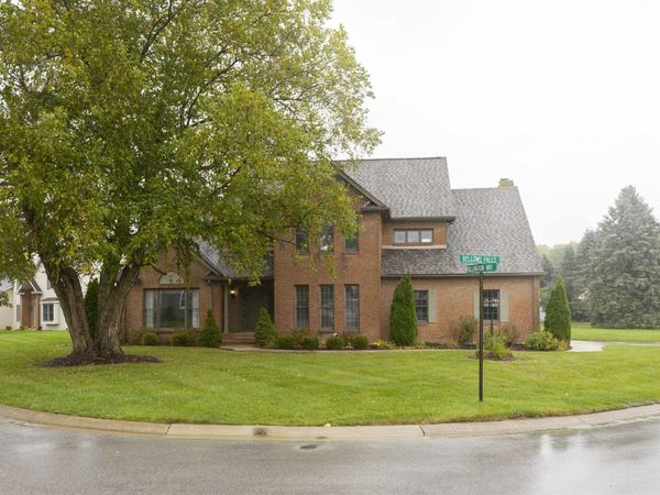 17866 Bellows Falls Drive, South Bend, IN 46614