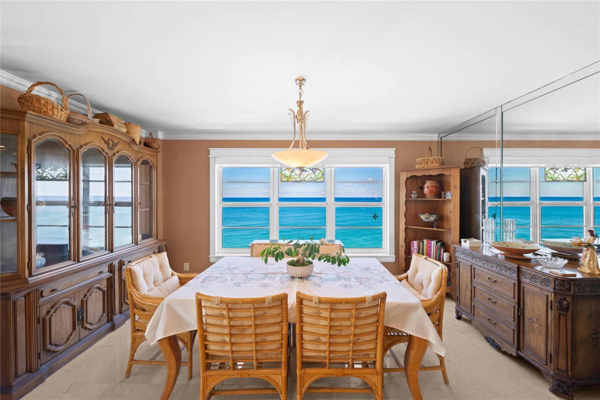 3900 Galt Ocean Drive, Unit 1017, Fort Lauderdale, FL 33308 Photo