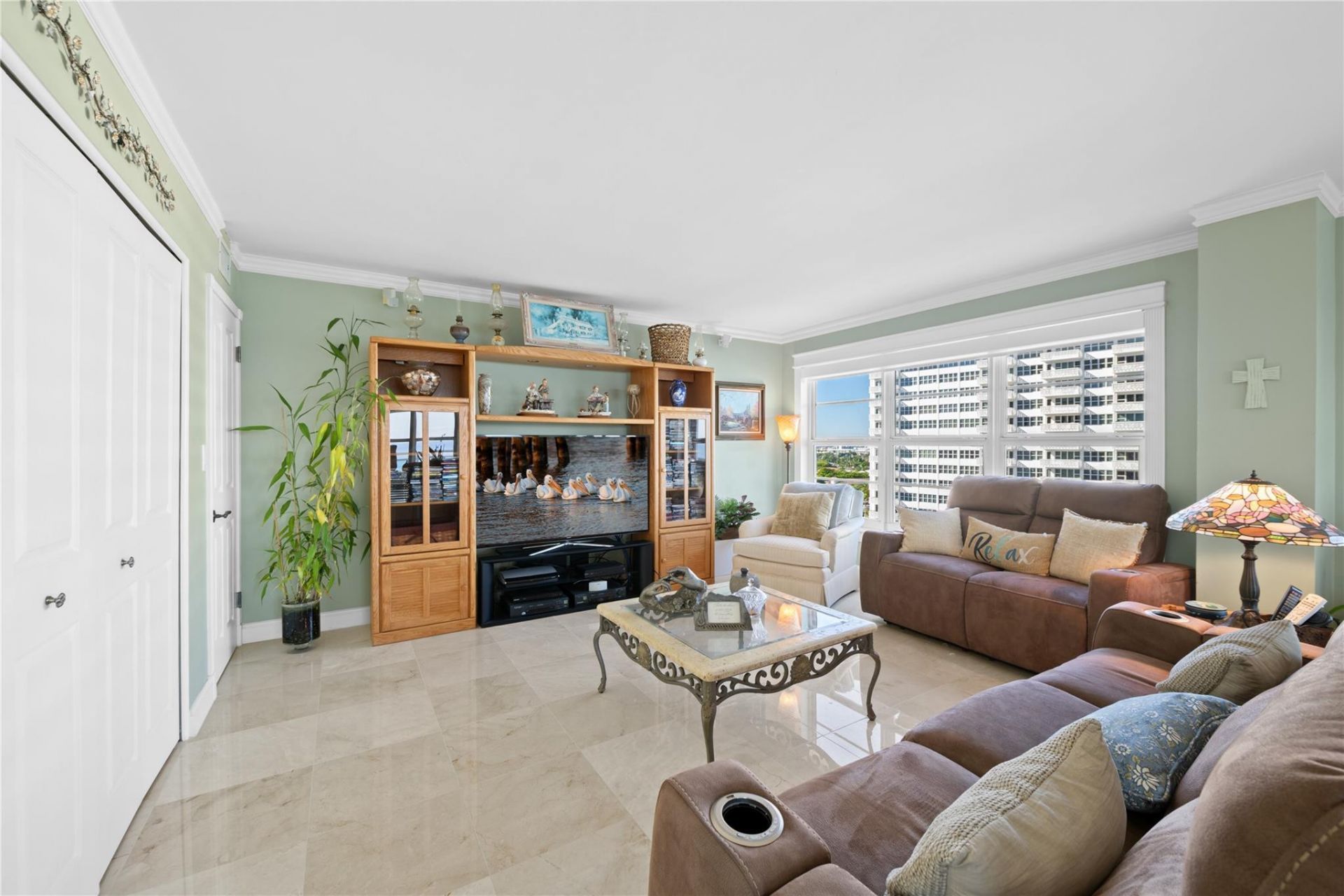 3900 Galt Ocean Drive, Unit 1017, Fort Lauderdale, FL 33308 Photo