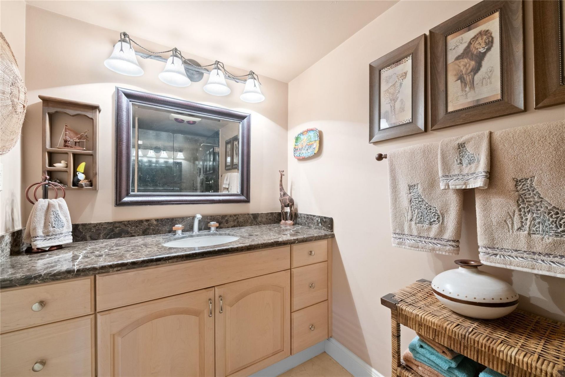 3900 Galt Ocean Drive, Unit 1017, Fort Lauderdale, FL 33308 Photo