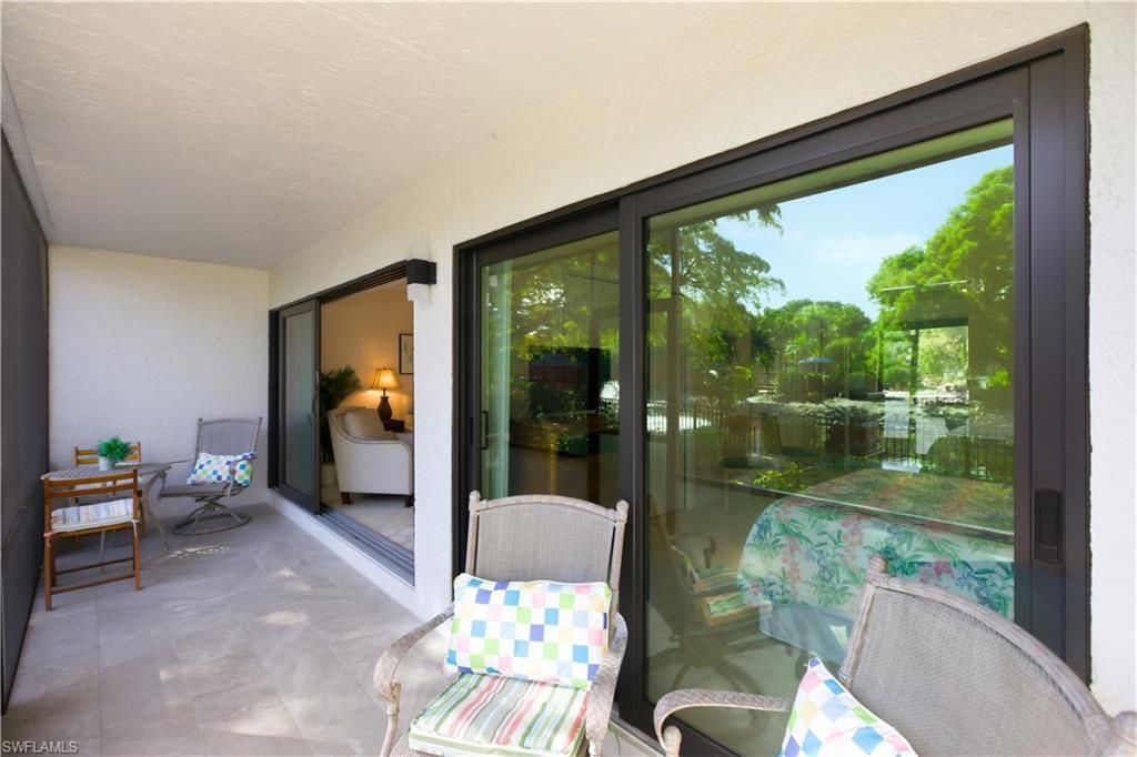 600 Neapolitan Way, Unit 105, Naples, FL 34103 Photo