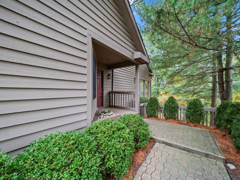 47 Donald Ross Drive, Granville, OH 43023 Photo 3