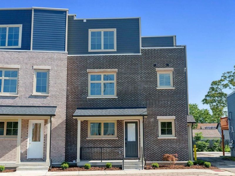 1012 E Long Street, Unit B, Columbus, OH 43203 Photo 3