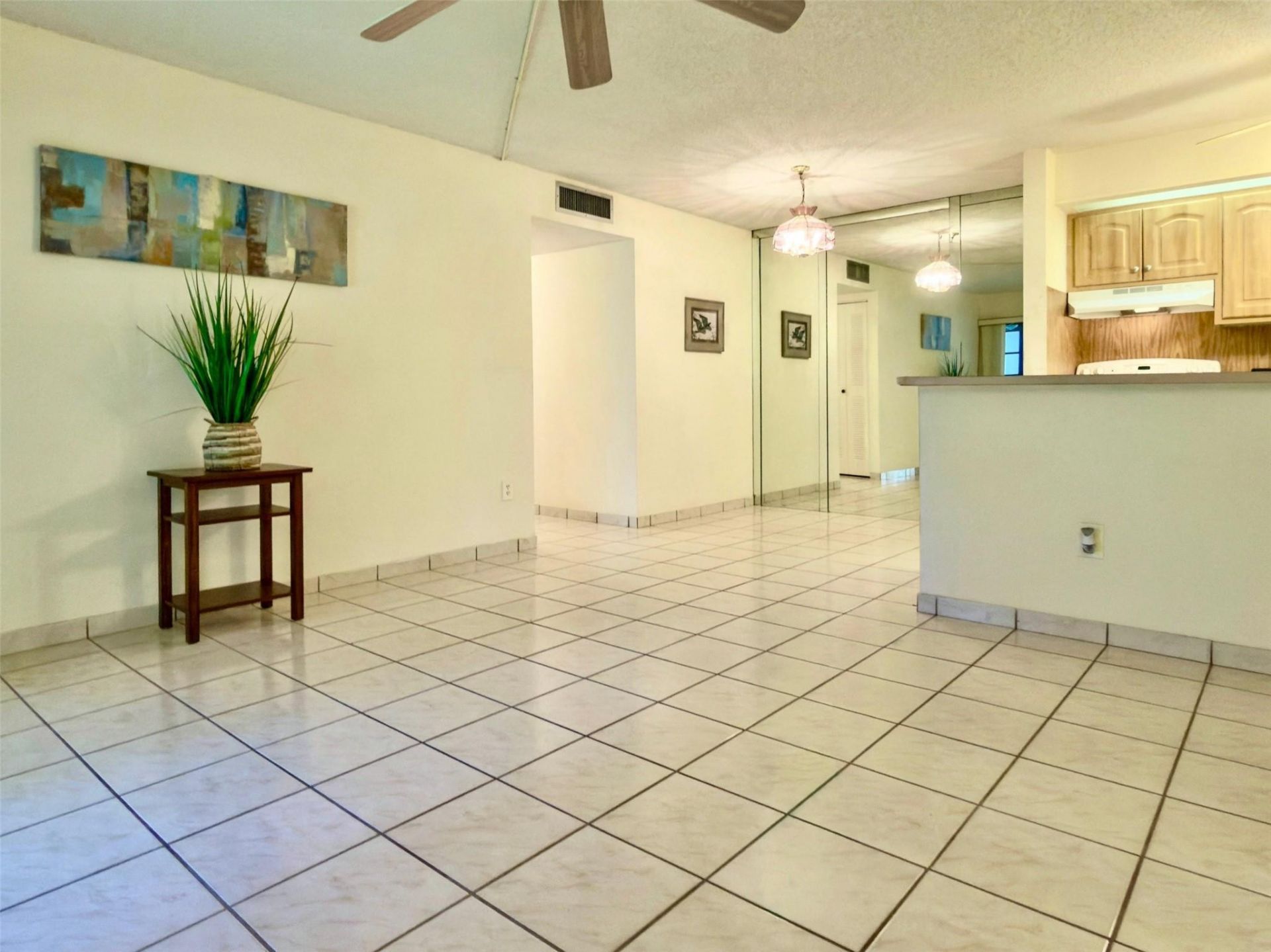 9988 N Belfort Circle, Unit 111, Tamarac, FL 33321 Photo
