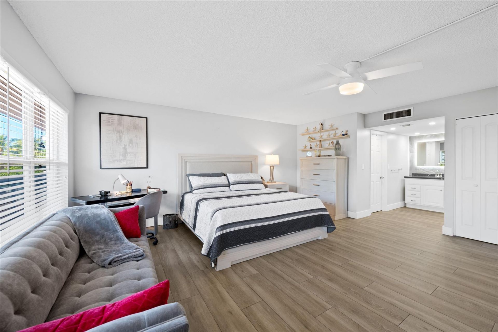 3500 Galt Ocean Drive, Unit 109, Fort Lauderdale, FL 33308 Photo