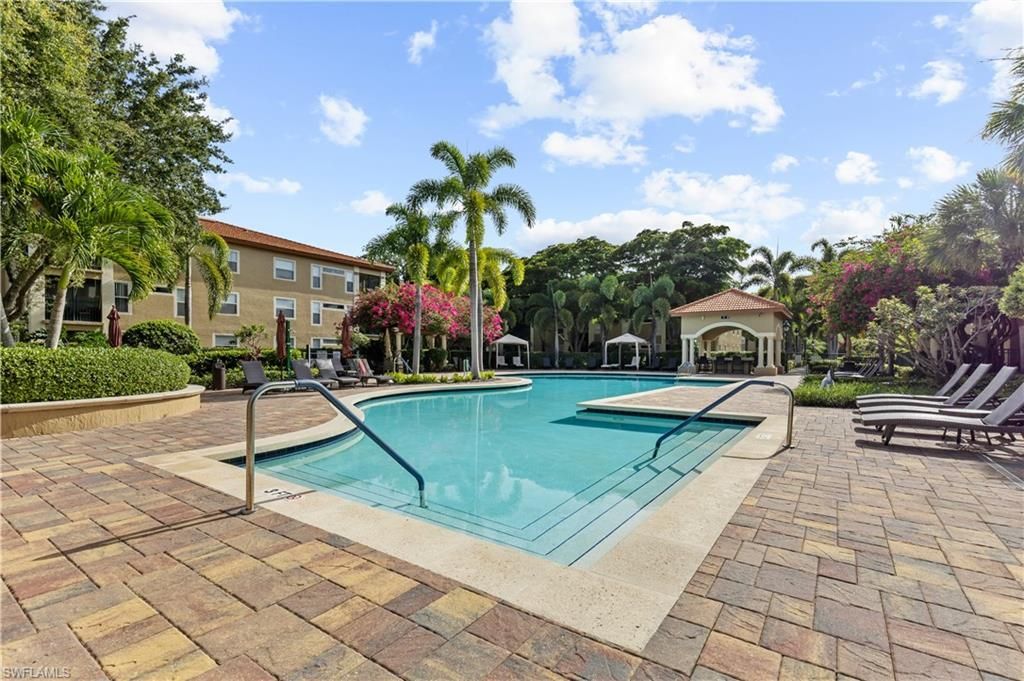 8870 Colonnades Ct W, Unit 336, Bonita Springs, FL 34135 Photo