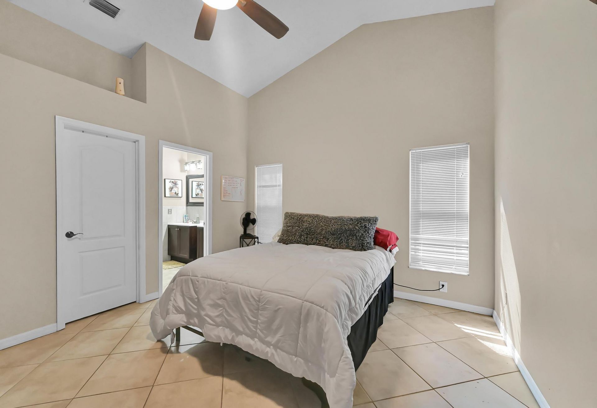 562 SW Saint Martins Cove, Port Saint Lucie, FL 34986 Photo