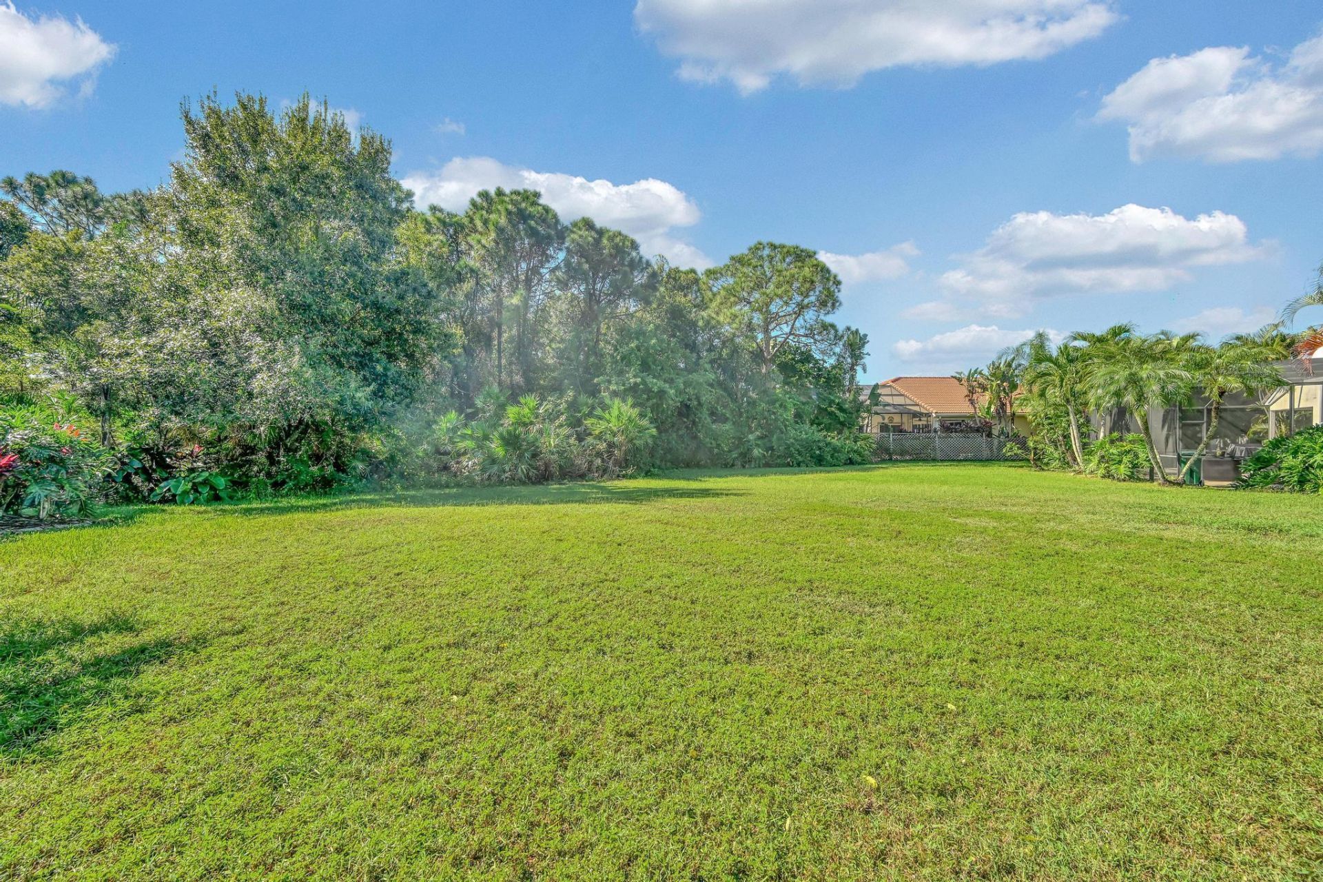 562 SW Saint Martins Cove, Port Saint Lucie, FL 34986 Photo