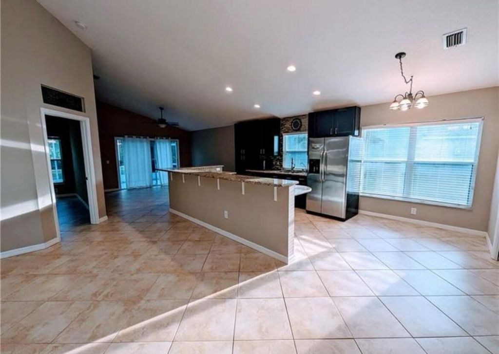 562 SW Saint Martins Cove, Port Saint Lucie, FL 34986 Photo