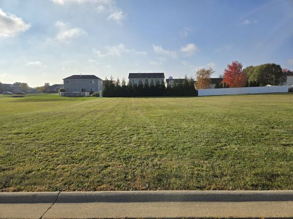 496 Shamrock Lane, Manteno, IL 60950