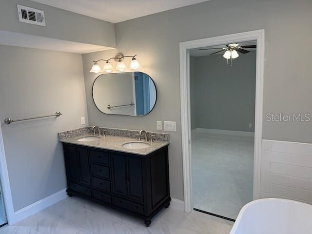 8401 Blackstone Court, Tampa, FL 33615 Photo