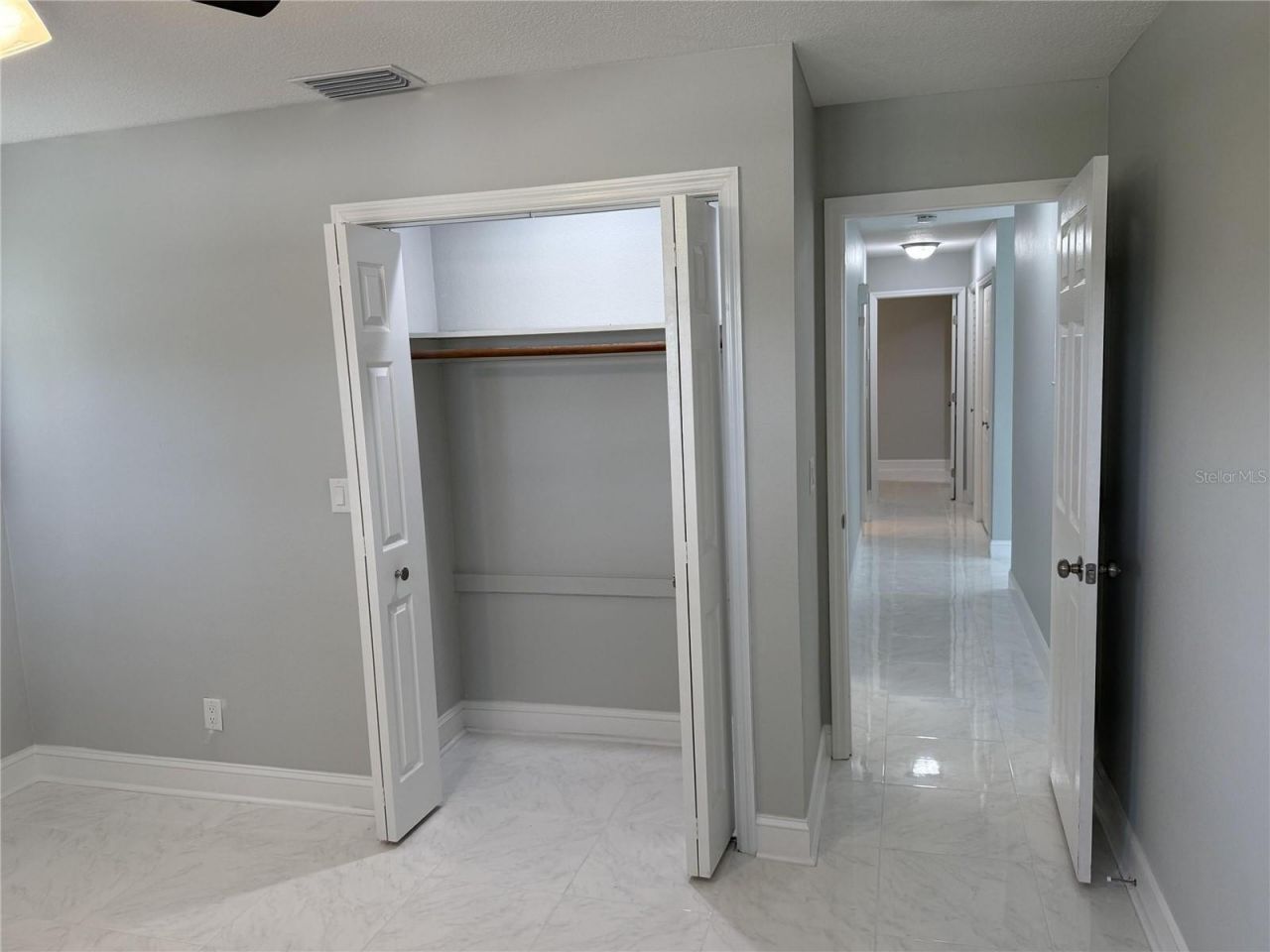 8401 Blackstone Court, Tampa, FL 33615 Photo