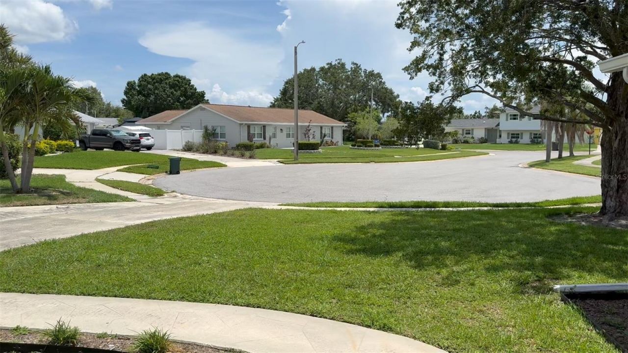 8401 Blackstone Court, Tampa, FL 33615 Photo