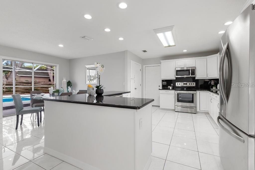 8401 Blackstone Court, Tampa, FL 33615 Photo