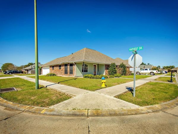 103 Aubrey Drive, Houma, LA 70360