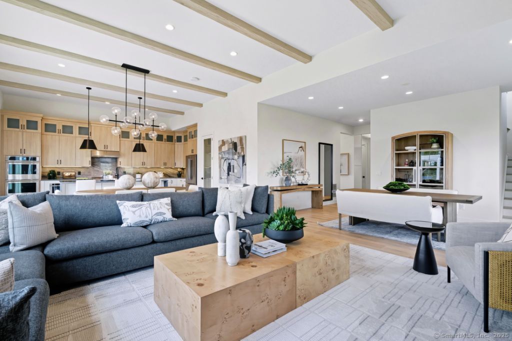 10 Foxwood, Unit Lot #65, Danbury, CT 06810 Main Photo