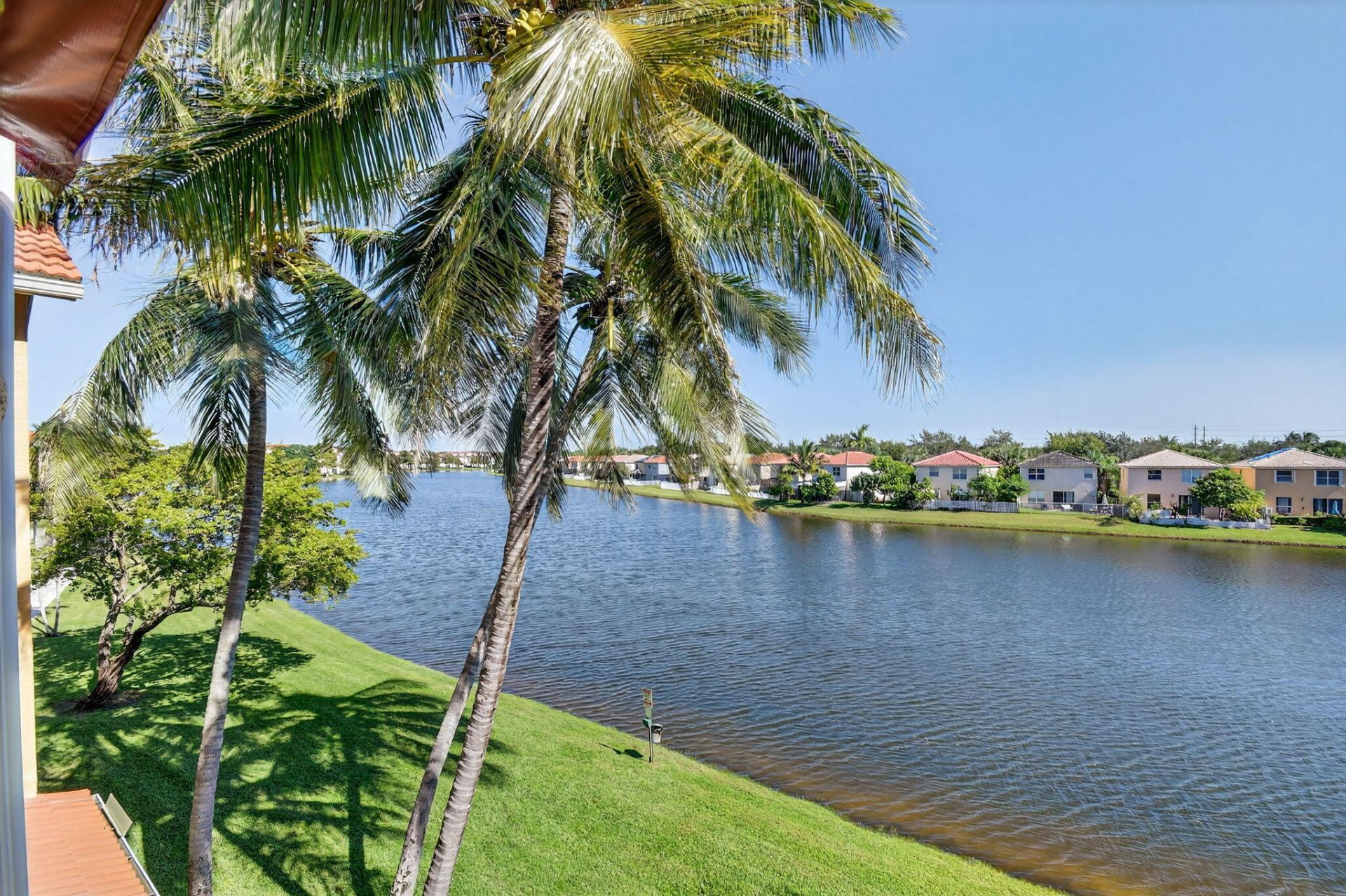 4180 San Marino Boulevard, Unit 304, West Palm Beach, FL 33409 Photo