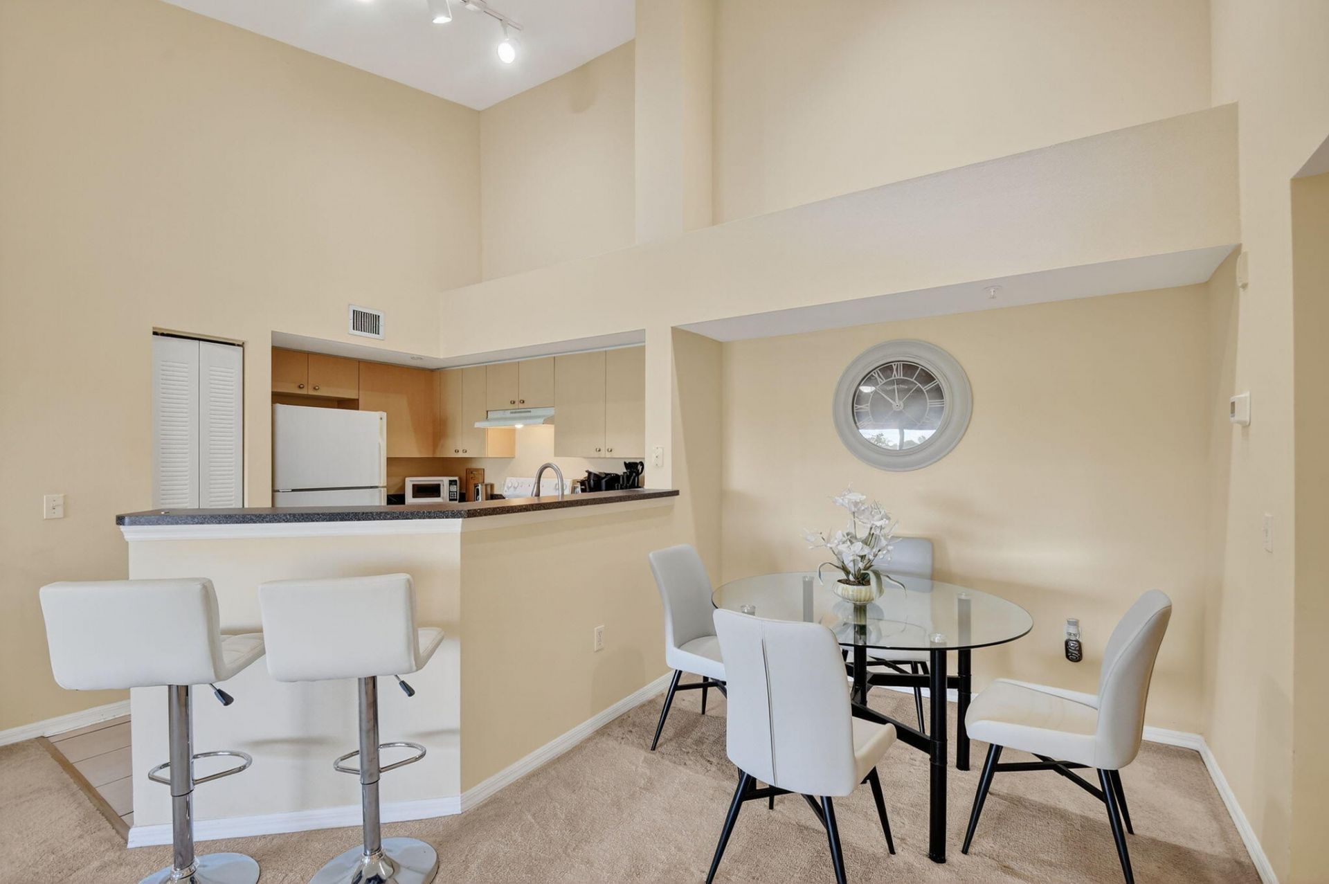 4180 San Marino Boulevard, Unit 304, West Palm Beach, FL 33409 Photo