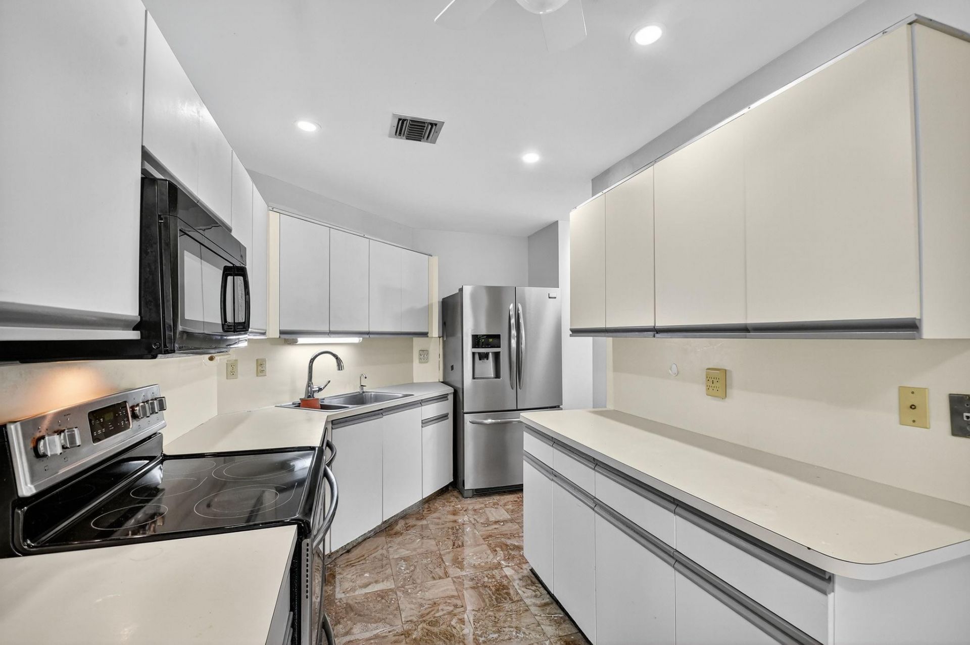 6869 Fountains Circle, Unit 6869, Lake Worth, FL 33467 Photo