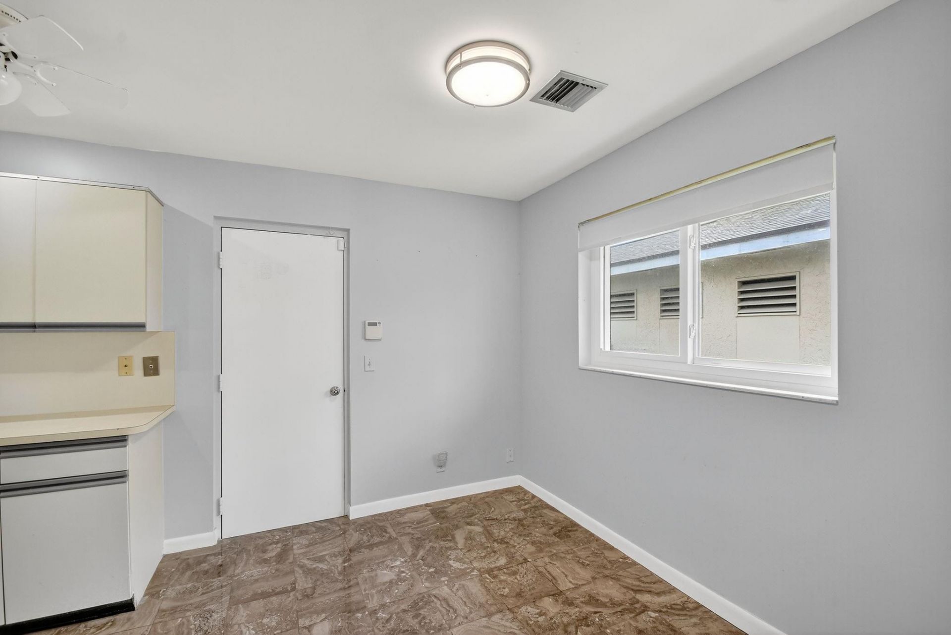 6869 Fountains Circle, Unit 6869, Lake Worth, FL 33467 Photo