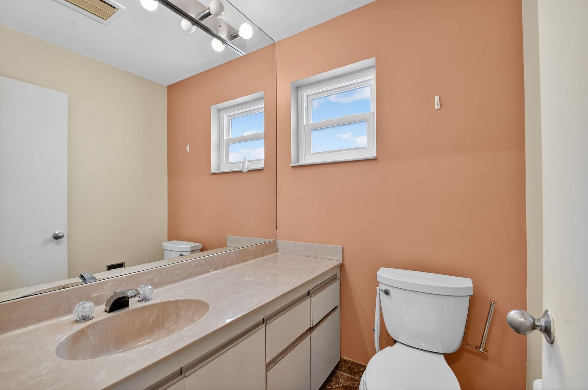 6869 Fountains Circle, Unit 6869, Lake Worth, FL 33467 Photo