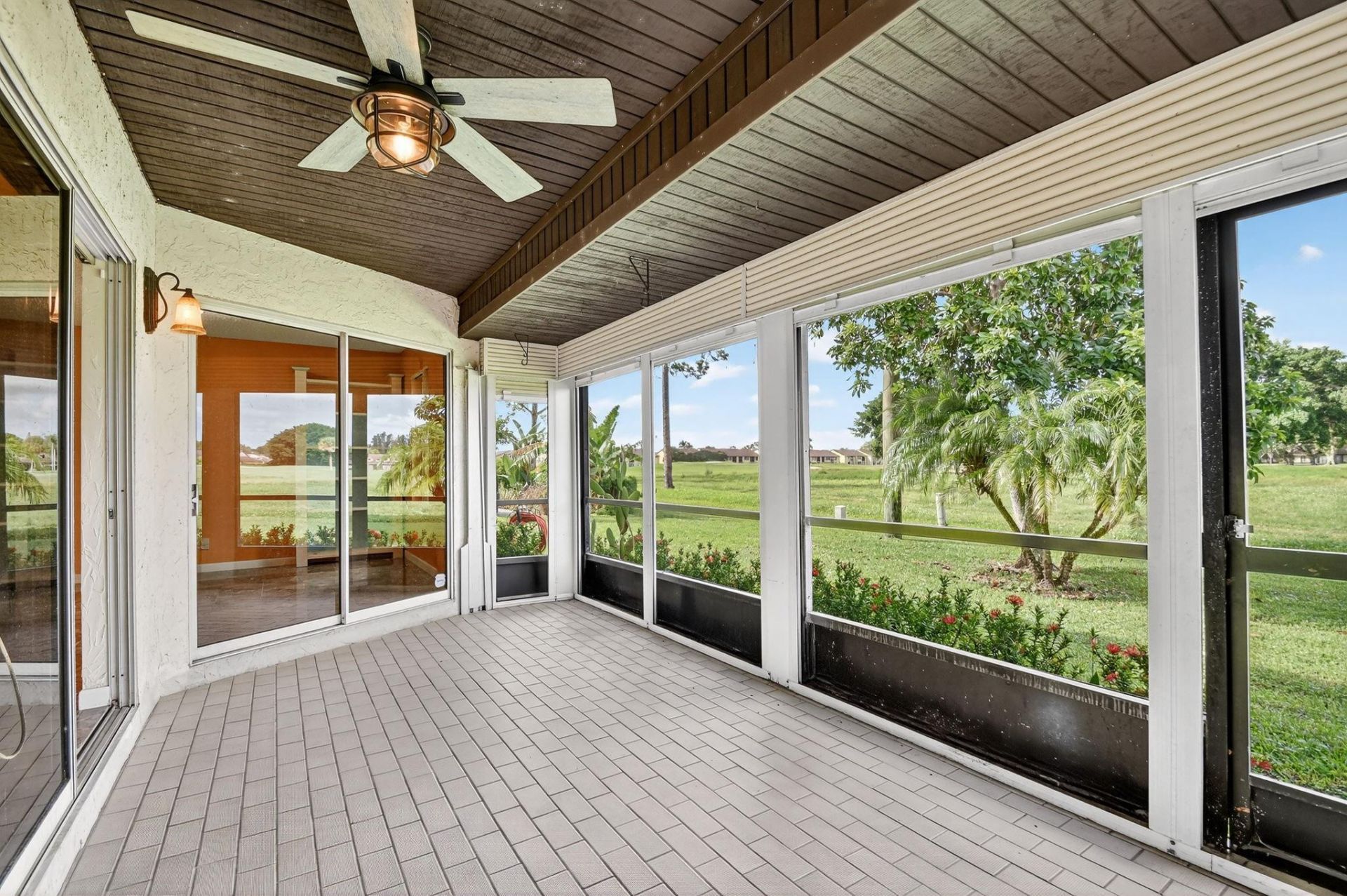 6869 Fountains Circle, Unit 6869, Lake Worth, FL 33467 Photo