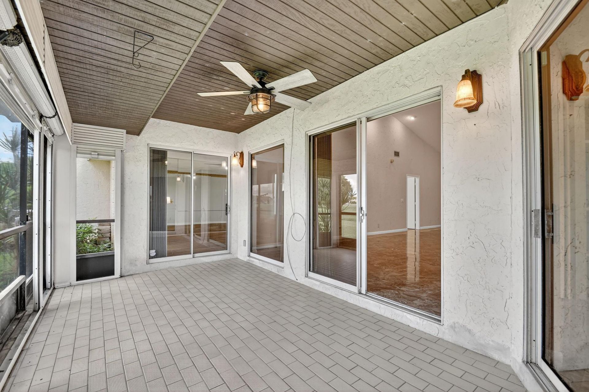 6869 Fountains Circle, Unit 6869, Lake Worth, FL 33467 Photo