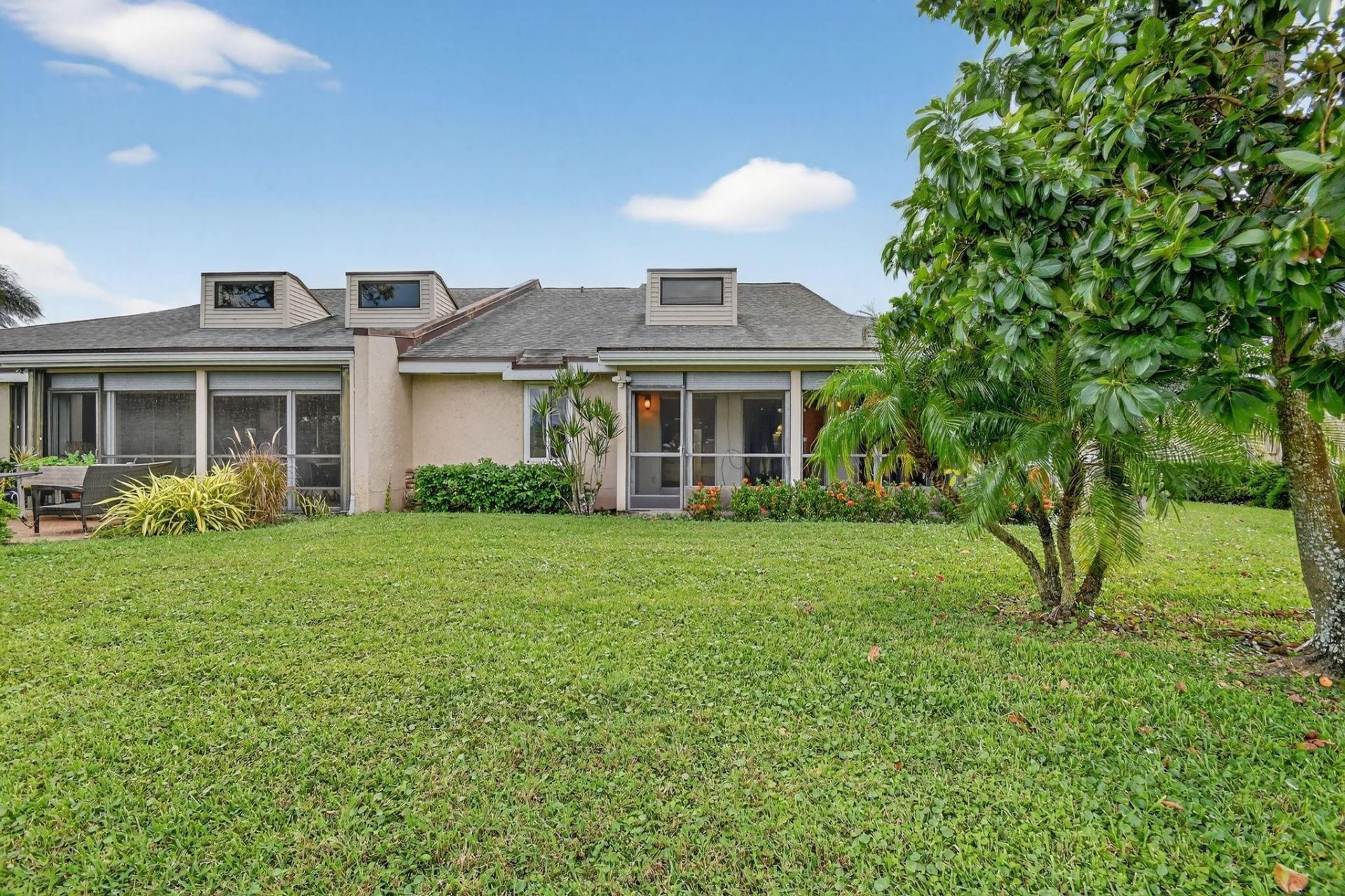 6869 Fountains Circle, Unit 6869, Lake Worth, FL 33467 Photo
