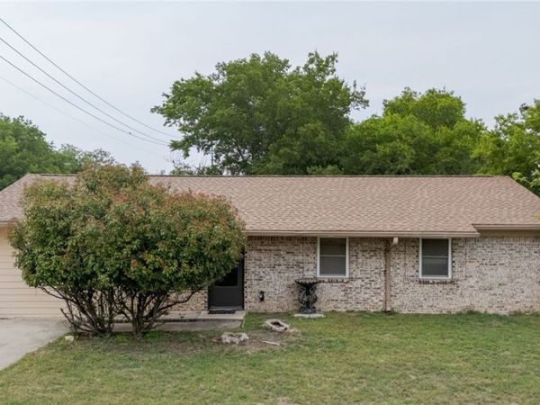 2004 Veterans Avenue, Copperas Cove, TX 76522