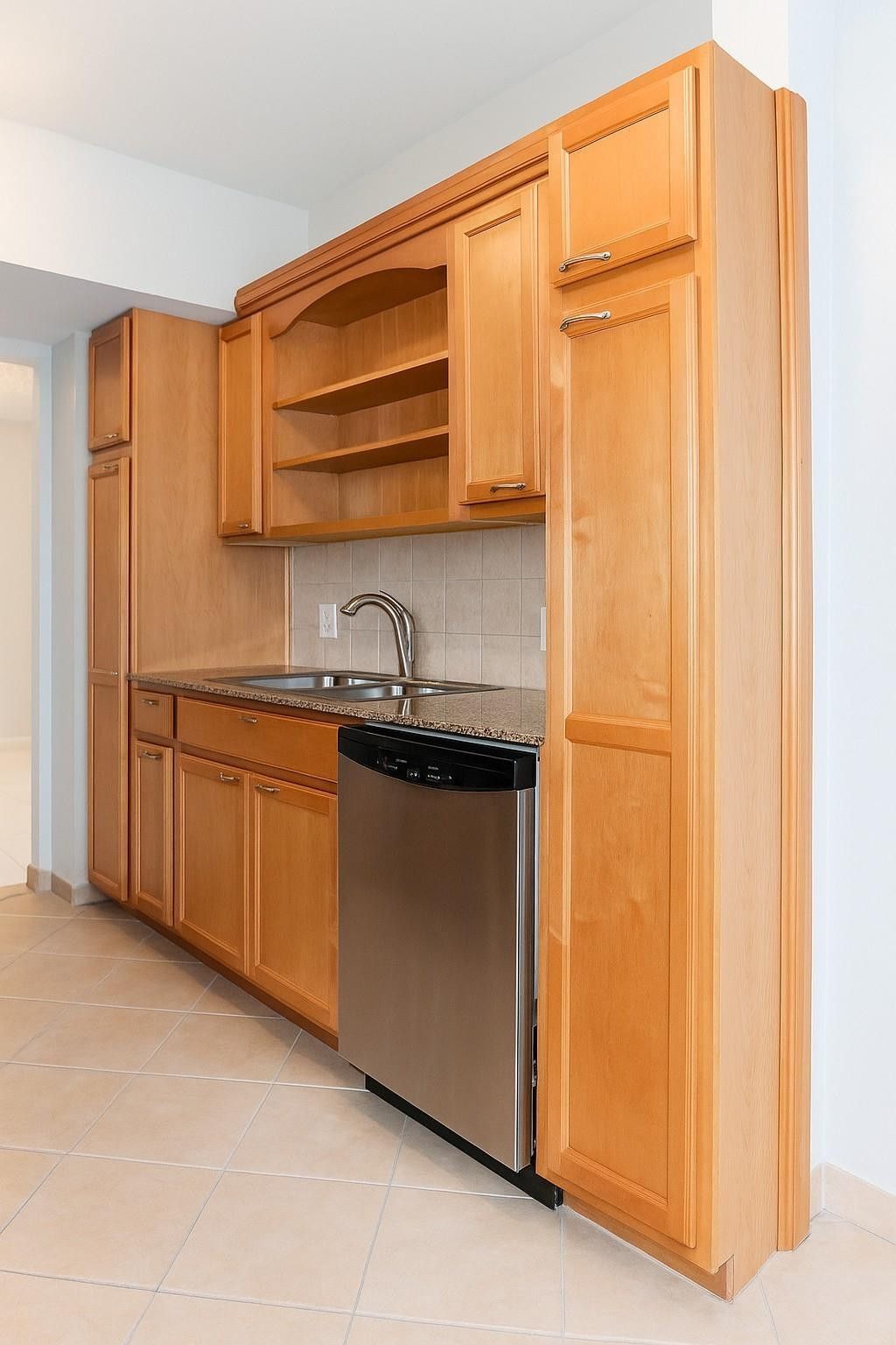 4330 Hillcrest Drive, Unit 506, Hollywood, FL 33021 Photo