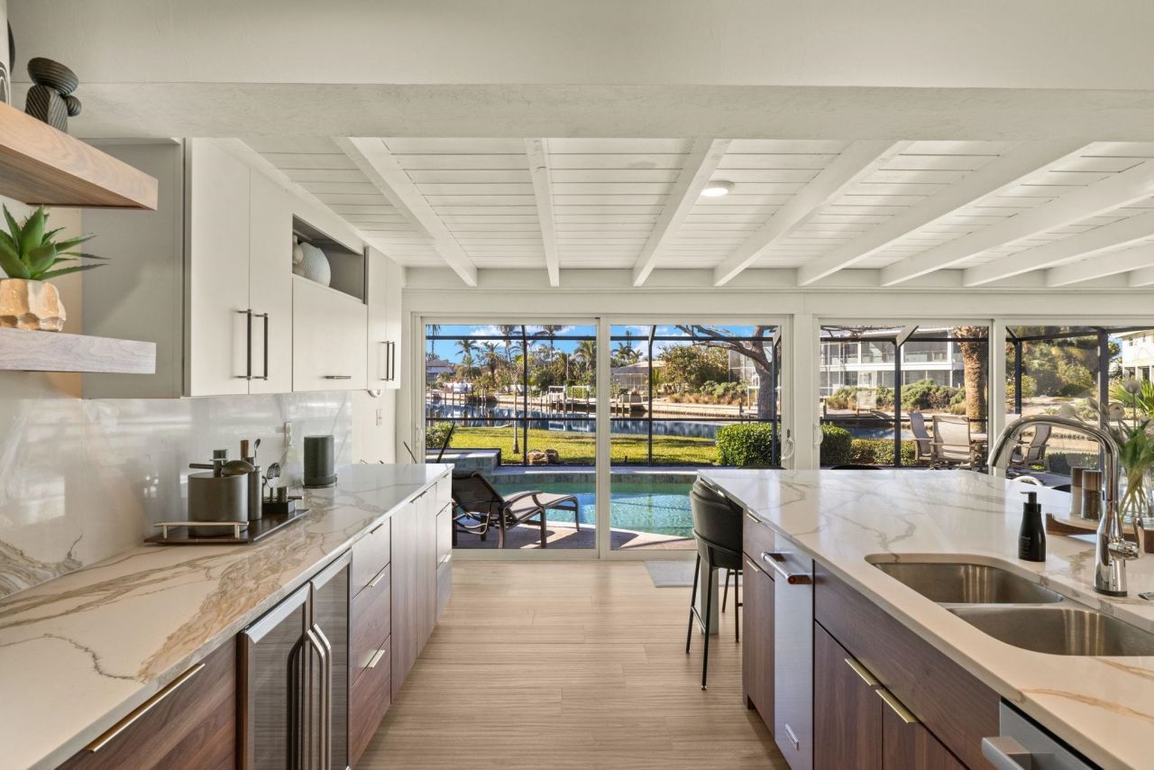 985 Oyster Ct, Sanibel, FL 33957 Photo