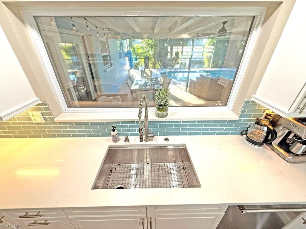 2818 SE 17th Pl, Cape Coral, FL 33904 Photo