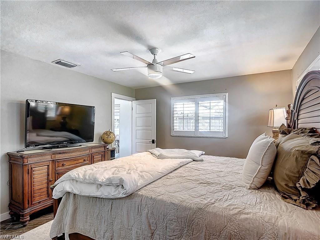 2818 SE 17th Pl, Cape Coral, FL 33904 Photo