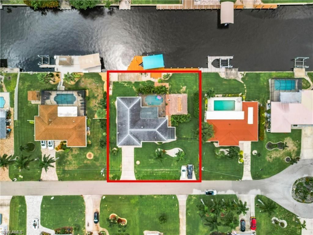 2818 SE 17th Pl, Cape Coral, FL 33904 Photo