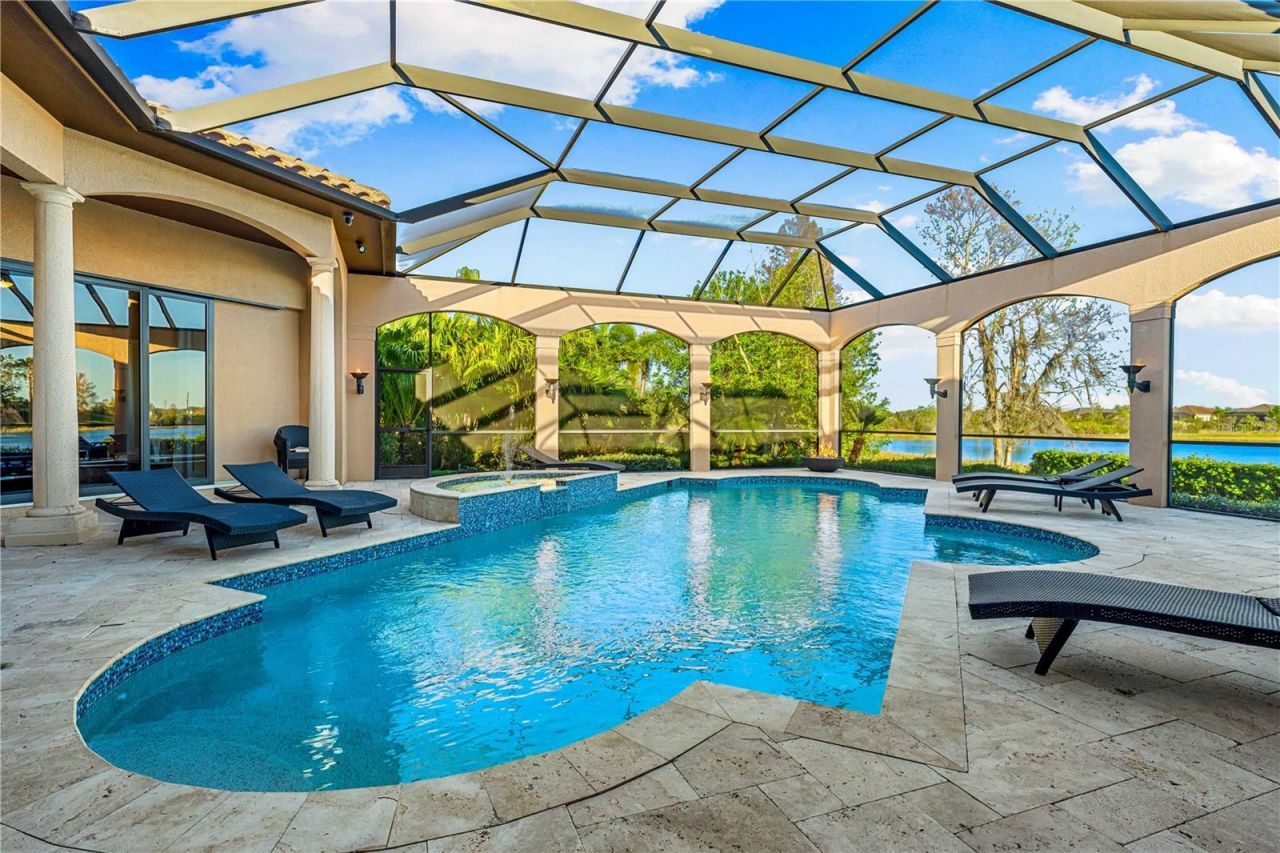 8376 Catamaran Circle, Lakewood Ranch, FL 34202 Photo