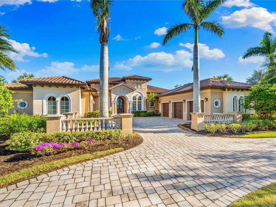 Property Image 100