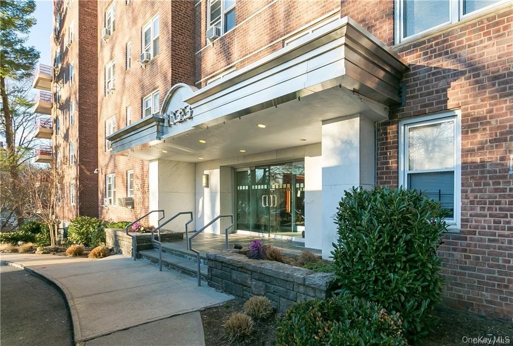 1133 Midland Avenue, Unit 1C, Bronxville, NY 10708 Main Photo