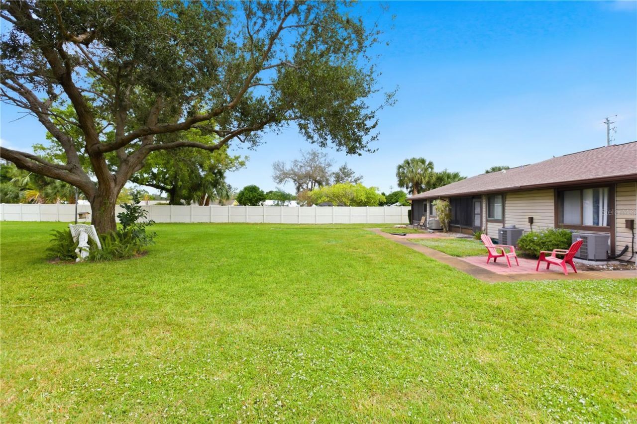 5908 36th Avenue Circle W, Bradenton, FL 34209 Photo