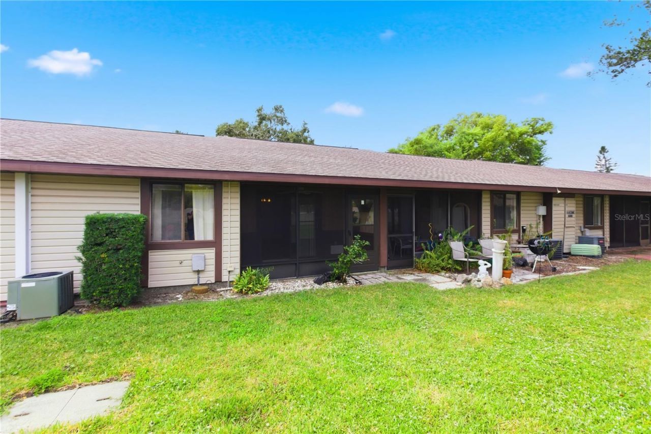 5908 36th Avenue Circle W, Bradenton, FL 34209 Photo