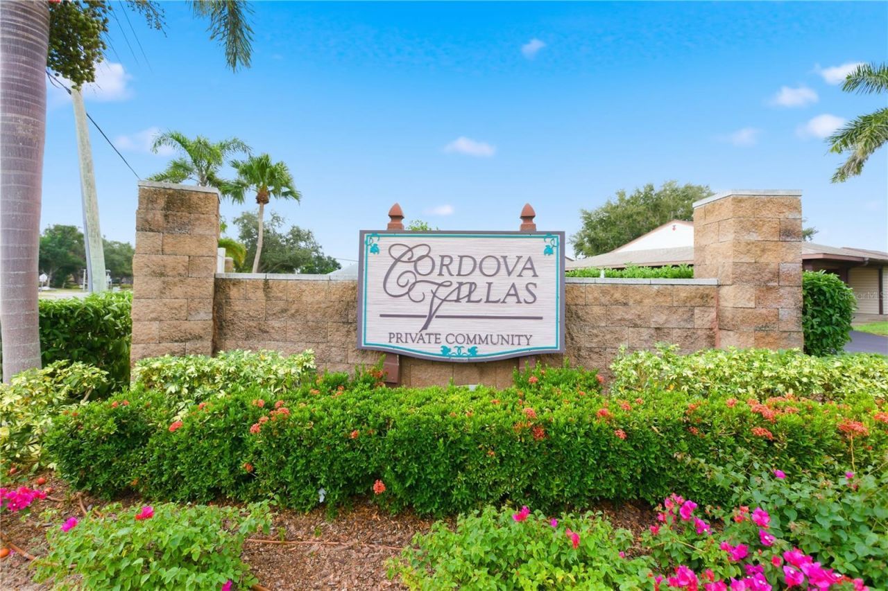 5908 36th Avenue Circle W, Bradenton, FL 34209 Photo