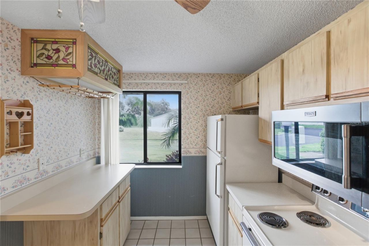 5908 36th Avenue Circle W, Bradenton, FL 34209 Photo