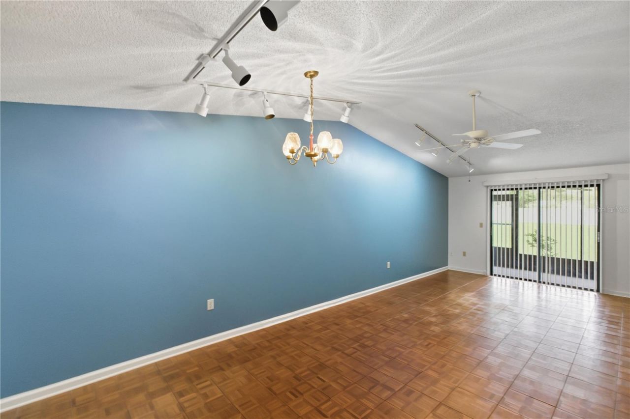 5908 36th Avenue Circle W, Bradenton, FL 34209 Photo