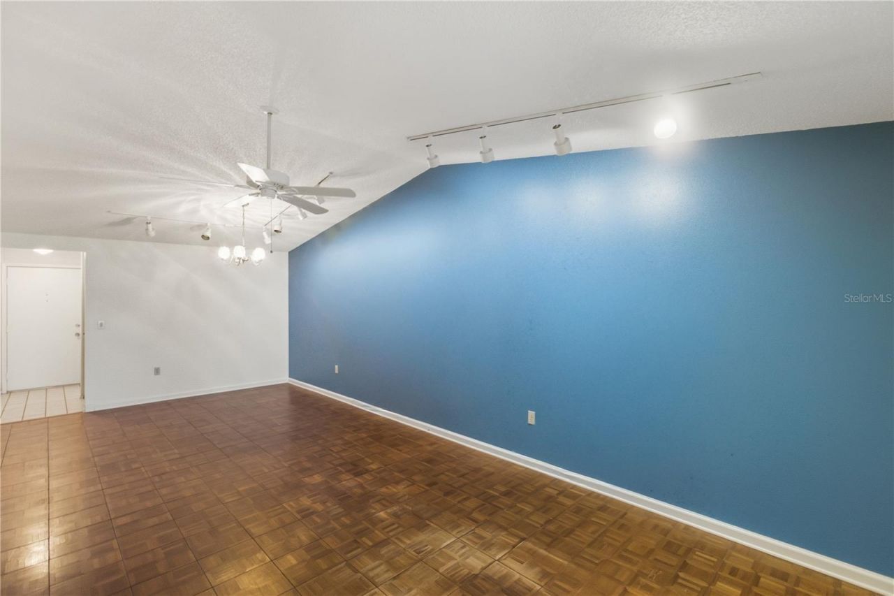 5908 36th Avenue Circle W, Bradenton, FL 34209 Photo