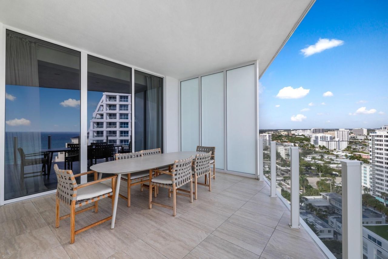 525 N Fort Lauderdale Beach Boulevard, Unit 1504, Fort Lauderdale, FL 33304 Photo
